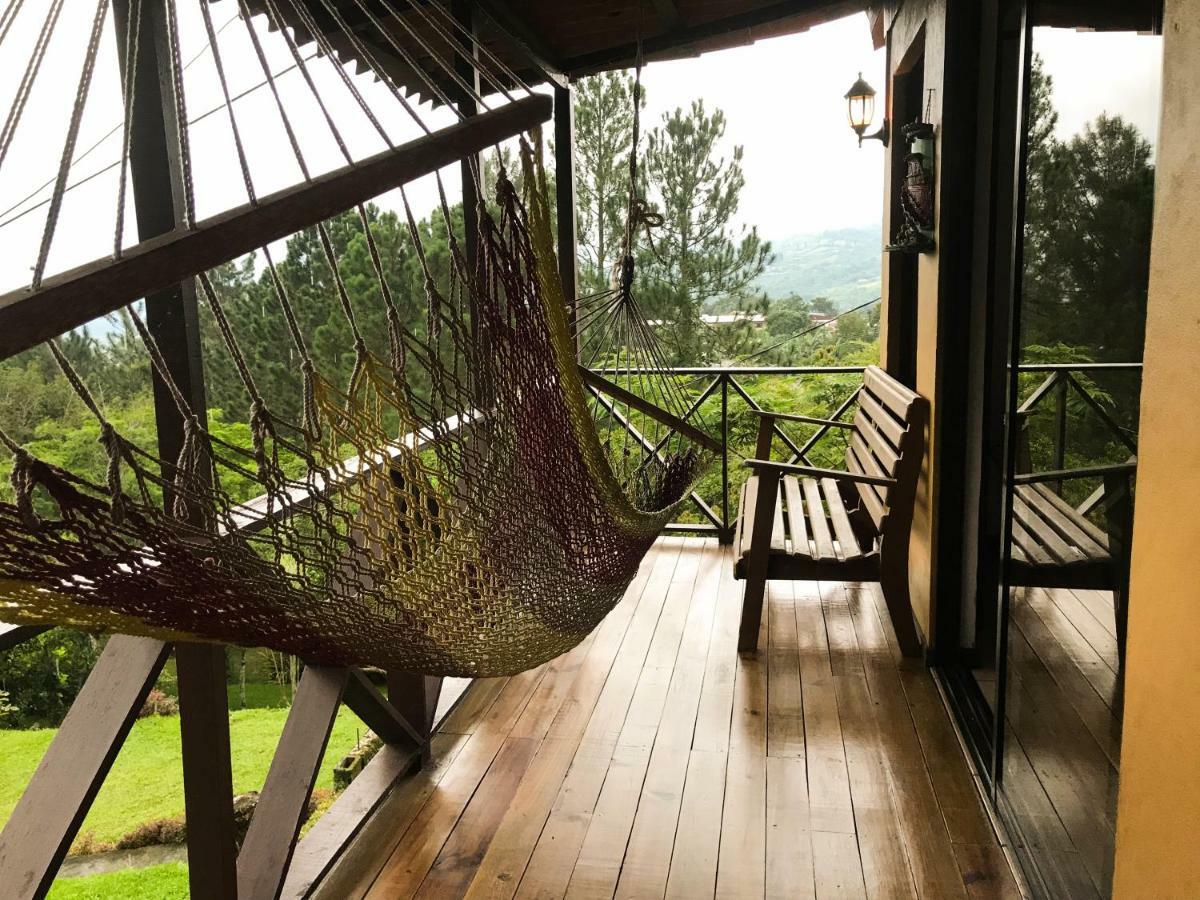Hospedaje La Naciente Turrialba Exterior foto