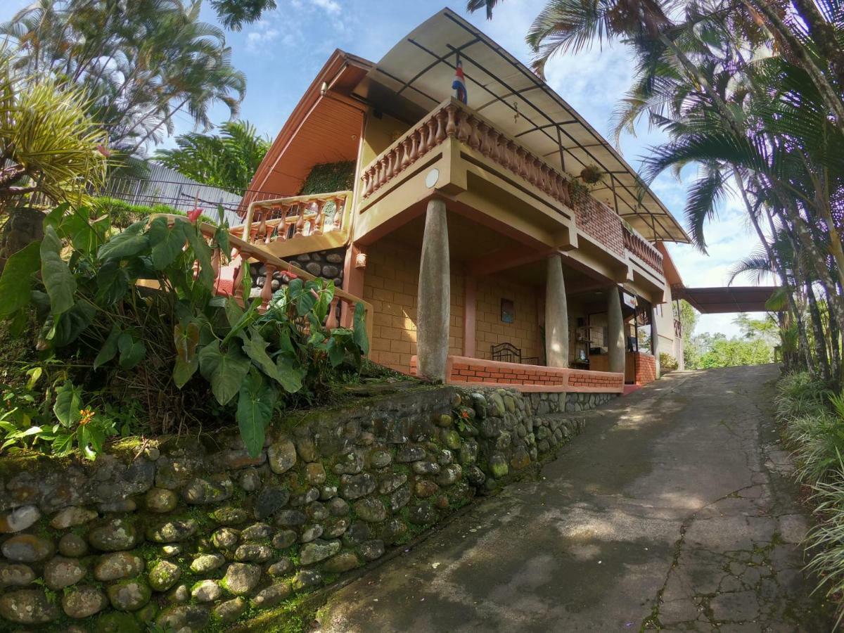 Hospedaje La Naciente Turrialba Exterior foto